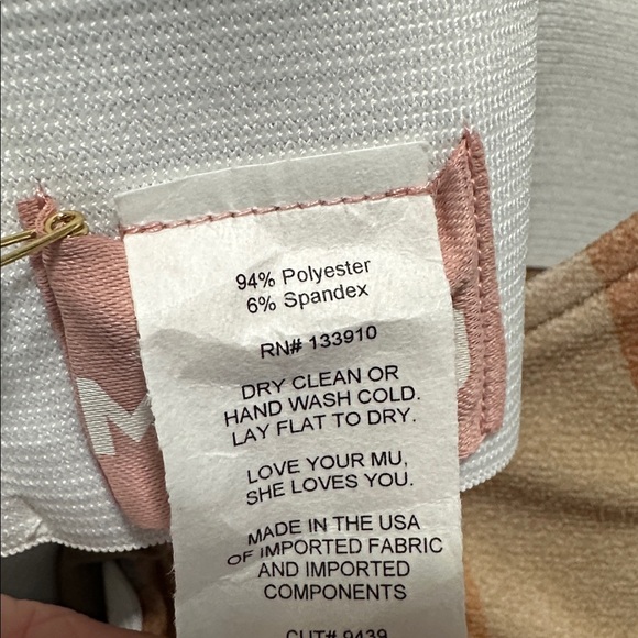 🦎 NWT Show Me Your MuMu Flare Pants - Picture 4 of 4